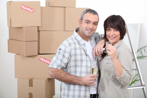 Convenient Lambeth storage location for university students
